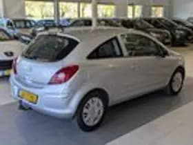Opel Corsa thumbnail 4