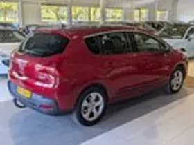 Peugeot 3008 thumbnail 4