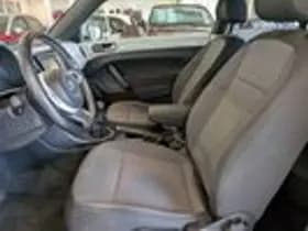 Volkswagen Beetle thumbnail 6