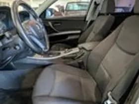 BMW 3-Serie thumbnail 6