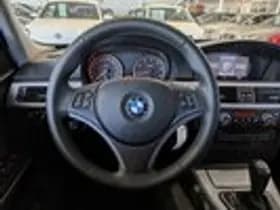 BMW 3-Serie thumbnail 10