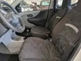 Suzuki Alto thumbnail 6