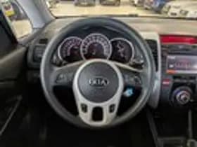 Kia Venga thumbnail 10