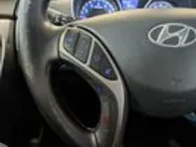 Hyundai i30 thumbnail 12