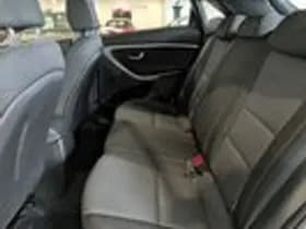 Hyundai i30 thumbnail 7