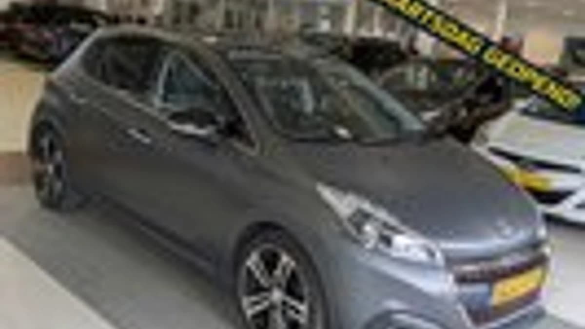 Peugeot 208 — foto 1