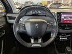 Peugeot 208 thumbnail 10