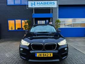 BMW X1 thumbnail 2