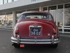 Jaguar MK II 3.4L thumbnail 23
