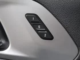 Chrysler Pacifica thumbnail 12