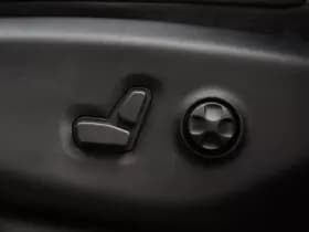 Chrysler Pacifica thumbnail 13