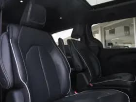 Chrysler Pacifica thumbnail 15