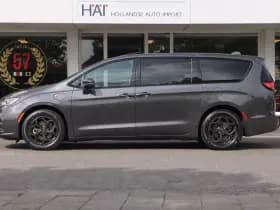 Chrysler Pacifica thumbnail 19