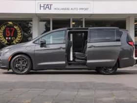 Chrysler Pacifica thumbnail 20