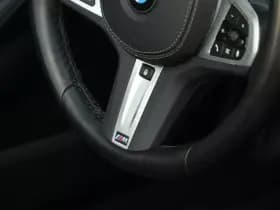 BMW 8-Serie thumbnail 16