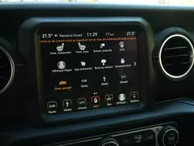 Jeep Wrangler thumbnail 12