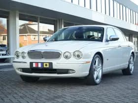 Jaguar XJ thumbnail 18