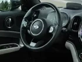 MINI Countryman 2.0 Cooper S E ALL4 I Pano I ACC I 19 inch thumbnail 5