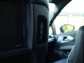 Chrysler Pacifica thumbnail 13