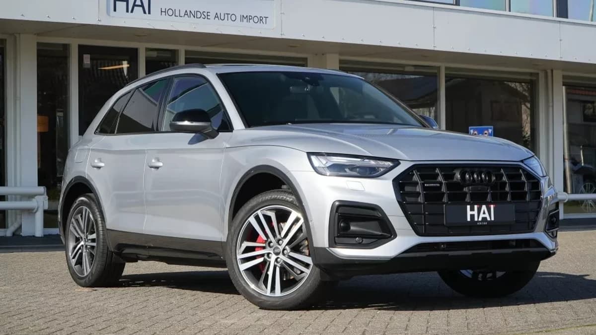 Audi Q5 50 TFSI e Hybrid Edition I ACC I Pano I 20 inch I Trekhaak I 5 J — foto 1