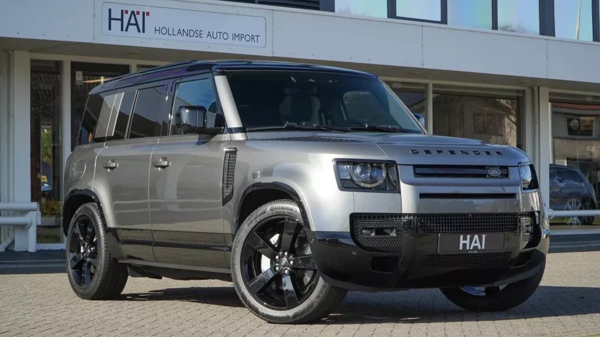 Land Rover Defender 110 2.0 P300e 110X Dynamic SE I Pano I ACC I 5jr. garantie I Trekhaa — foto 1