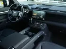 Land Rover Defender 110 2.0 P300e 110X Dynamic SE I Pano I ACC I 5jr. garantie I Trekhaa thumbnail 2