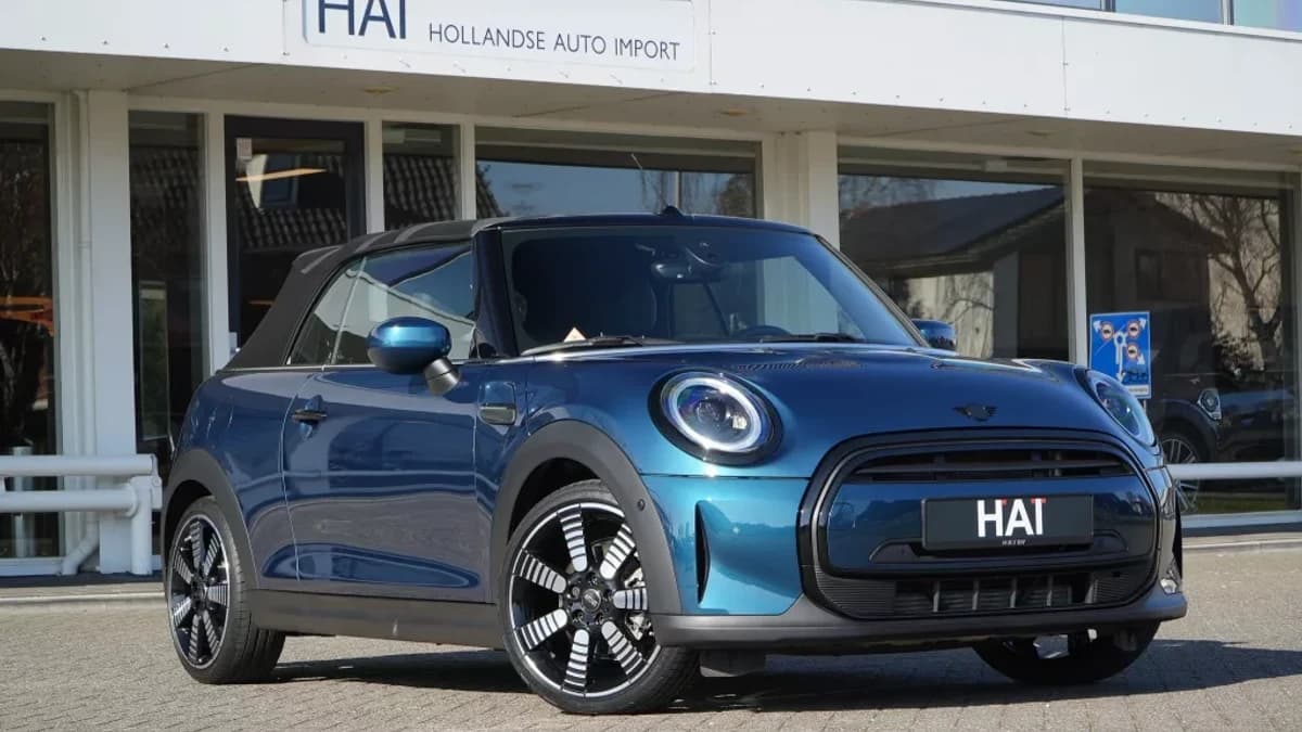 MINI Cabrio 1.5 Cooper Sidewalk I Automaat I 18 Inch I Leder int. I — foto 1
