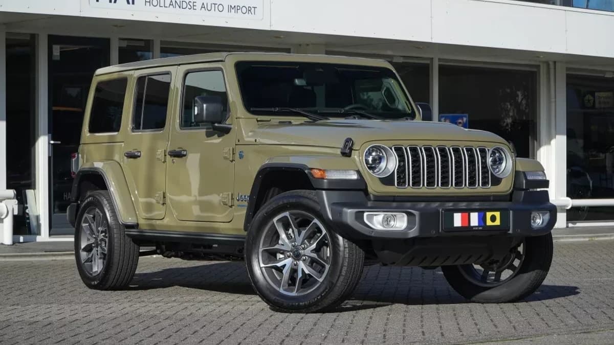 Jeep Wrangler Unlimited 4xe 380 Sahara I Nw. Model I 20 inch I Elektrische stoelen I 4 J — foto 1