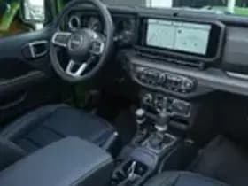 Jeep Wrangler Unlimited 4xe 380 Sahara Sky-one I 4 jaar garantie thumbnail 2