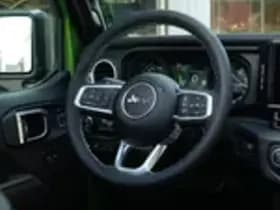 Jeep Wrangler Unlimited 4xe 380 Sahara Sky-one I 4 jaar garantie thumbnail 5