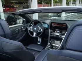 BMW 8-Serie thumbnail 2