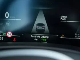 BMW 8-Serie thumbnail 30