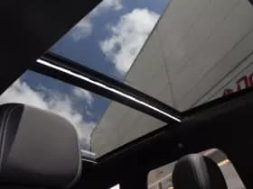 Volkswagen Touareg thumbnail 25