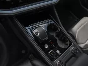 Volkswagen Touareg thumbnail 7