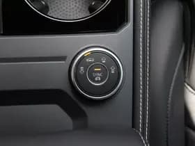 Volkswagen Touareg thumbnail 9