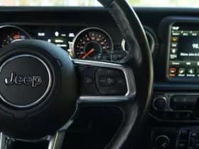 Jeep Wrangler thumbnail 12