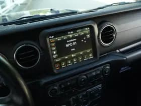 Jeep Wrangler thumbnail 14