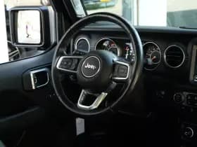 Jeep Wrangler thumbnail 10