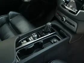 Volvo XC90 thumbnail 20
