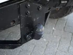 Land Rover Defender thumbnail 27