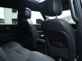 Land Rover Defender thumbnail 14