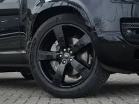 Land Rover Defender thumbnail 22