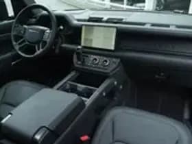 Land Rover Defender thumbnail 29