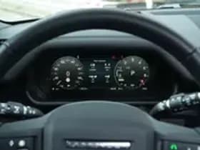 Land Rover Defender thumbnail 32