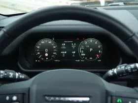 Land Rover Defender thumbnail 5