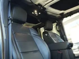 Jeep Wrangler thumbnail 12