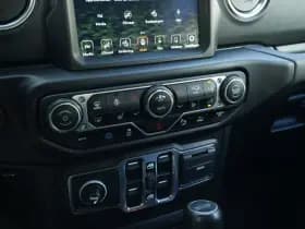 Jeep Wrangler thumbnail 15