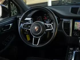 Porsche Macan thumbnail 12
