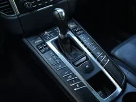 Porsche Macan thumbnail 22