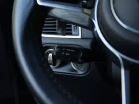 Porsche Macan thumbnail 25